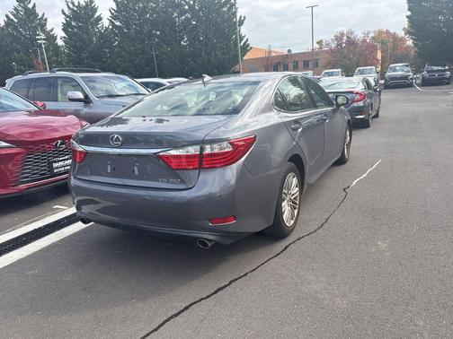 2015 Lexus ES 350 Crafted Line