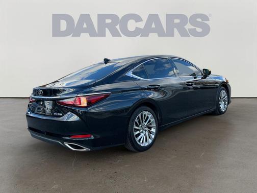 2022 Lexus ES 350 Ultra Luxury