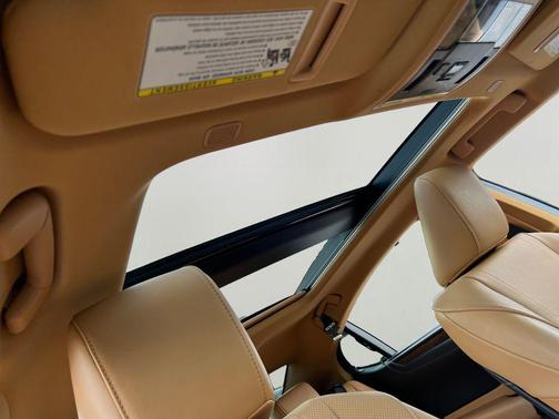 2022 Lexus ES 350 Ultra Luxury