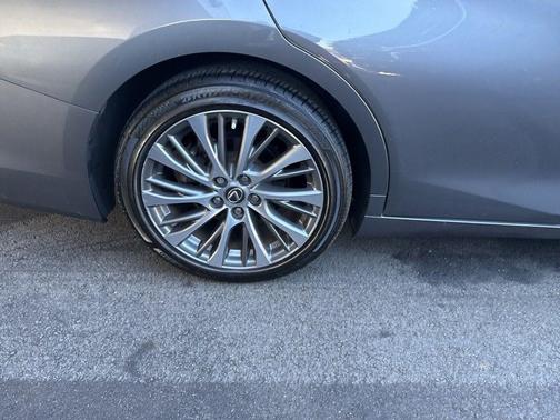 2021 Lexus ES 350 Base