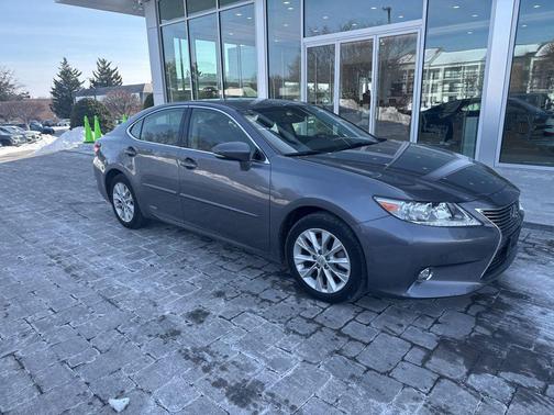 2014 Lexus ES 300h Base