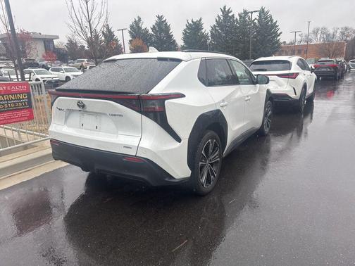 2023 Toyota bZ4X Limited