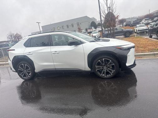 2023 Toyota bZ4X Limited