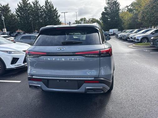 2025 INFINITI QX60 SENSORY