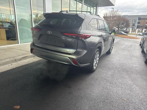 2024 Toyota Highlander Limited