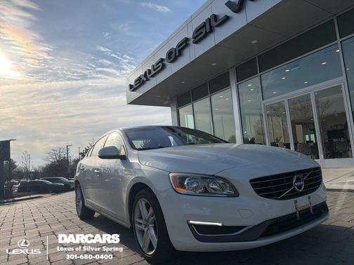 Ice White 2015 Volvo S60 T5 Premier