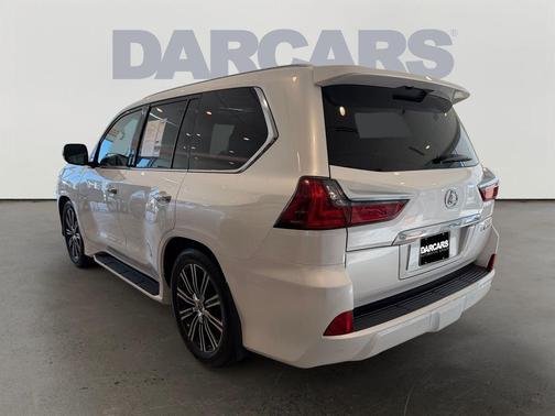 White Pearl 2019 Lexus LX 570 Base