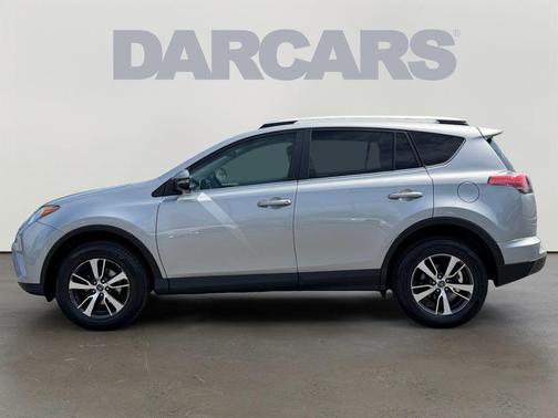 Silver Sky Metallic 2016 Toyota RAV4 XLE