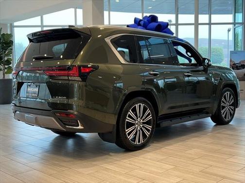2025 Lexus LX 600 Luxury