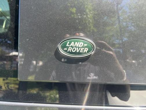 2024 Land Rover Defender X-Dynamic SE