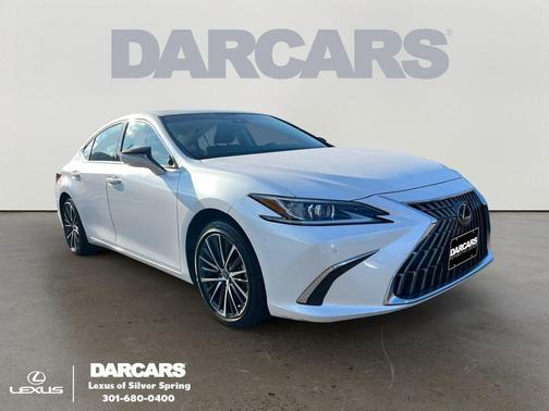 2023 Lexus ES 300h Base