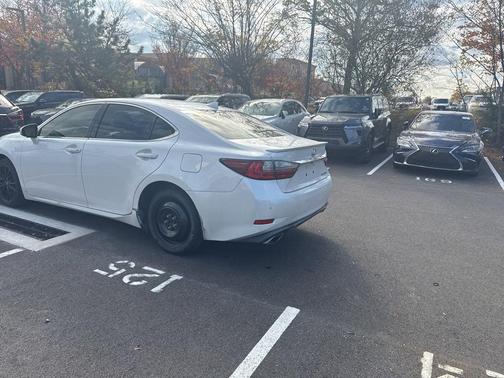 2016 Lexus ES 350 Base