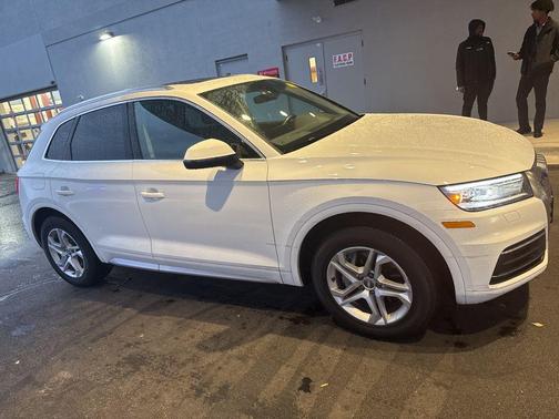 2019 Audi Q5 2.0T Premium