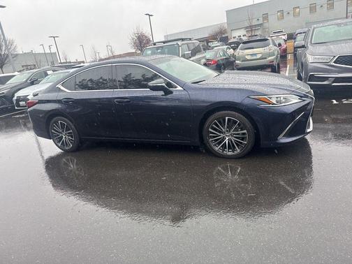 2023 Lexus ES 350 Base
