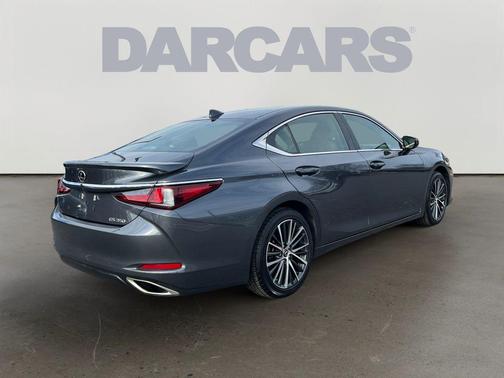 2023 Lexus ES 350 Base