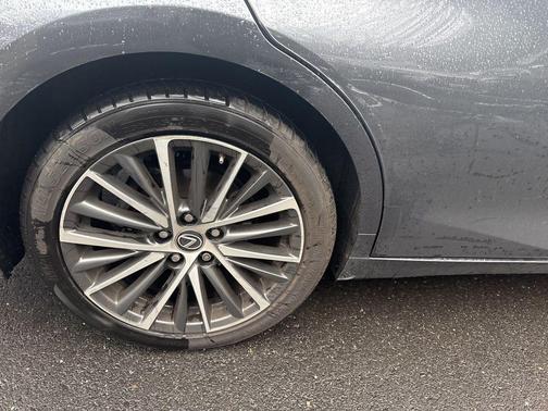 2023 Lexus ES 350 Base