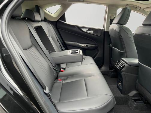 2026 Lexus NX 350h Premium