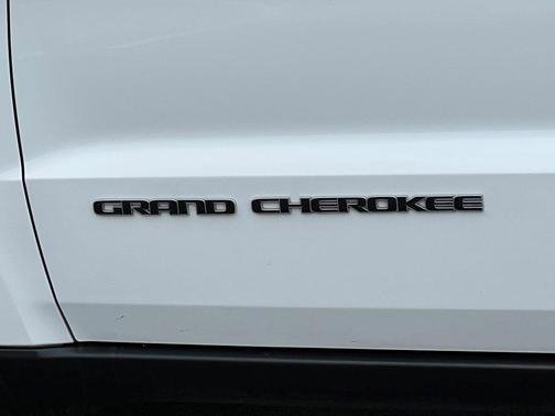 2019 Jeep Grand Cherokee Laredo