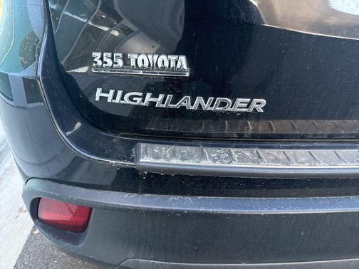 2018 Toyota Highlander LE I4