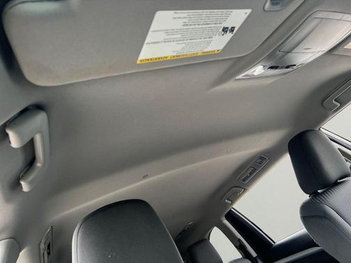 2018 Toyota Highlander LE I4