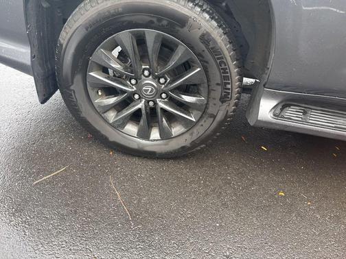 2023 Lexus GX 460 Premium