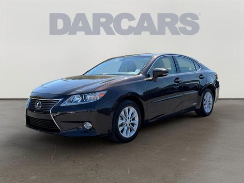 Pearl 2015 Lexus ES 300h Base