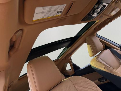 2025 Lexus NX 450h+ Luxury