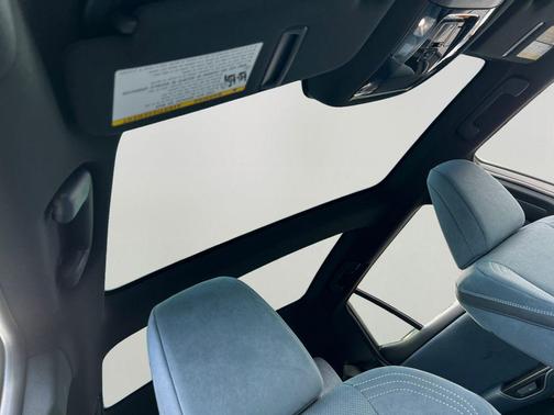 2026 Lexus RZ 450e Luxury