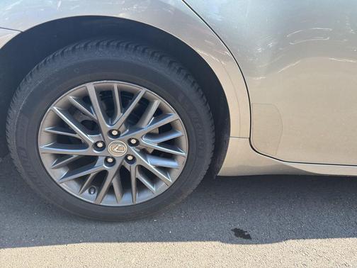 2018 Lexus ES 350 Base