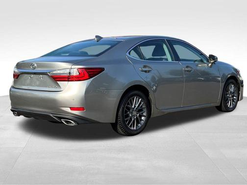 2018 Lexus ES 350 Base