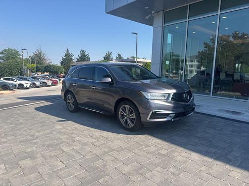 Lunar Silver Metallic 2018 Acura MDX 3.5L w/Technology Package