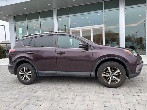 2016 Toyota RAV4 XLE