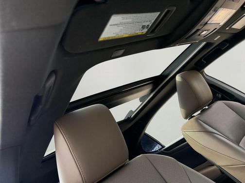 2022 Lexus ES 350 Base