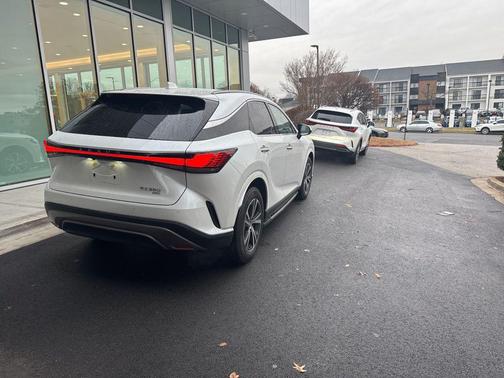 2025 Lexus RX 350 Premium