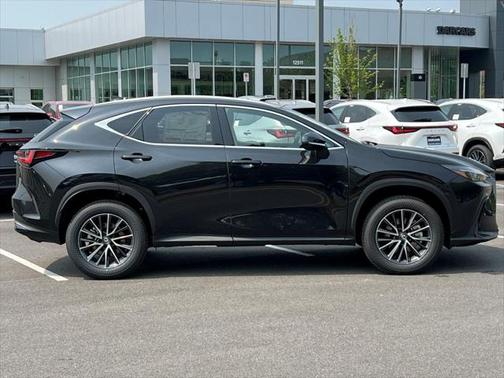 2025 Lexus NX 350h Premium