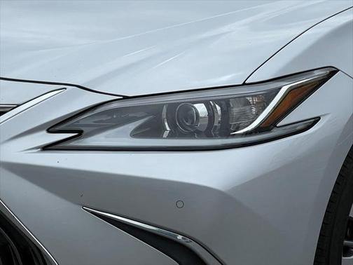 2021 Lexus ES 350 Base