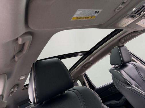 Platinum White Pearl 2023 Acura MDX Advance Package