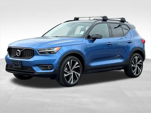 2020 Volvo XC40 T5 R-Design