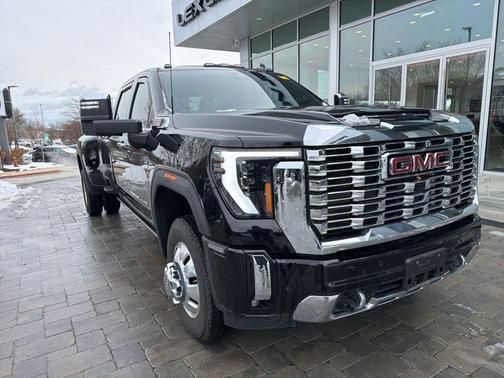 2024 GMC Sierra 3500 Denali