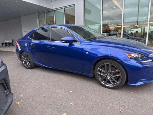 2016 Lexus IS 300 Base
