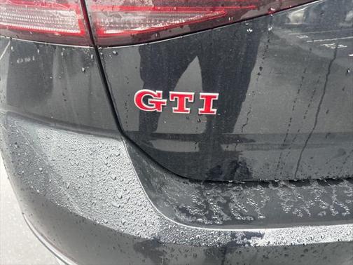 2020 Volkswagen Golf GTI 2.0T S DSG