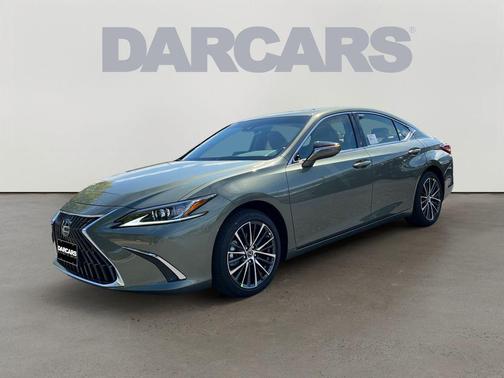 2025 Lexus ES 300h Base
