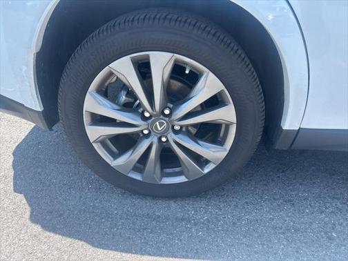 2024 Lexus UX 250h F Sport