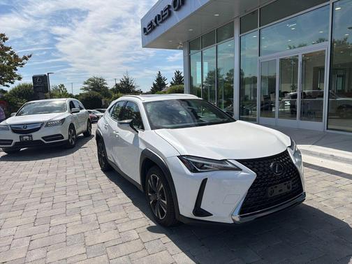 Eminent White Pearl 2021 Lexus UX 250h Base