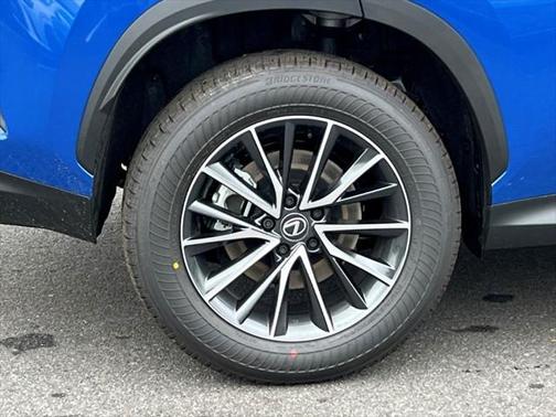 2025 Lexus NX 350h Premium