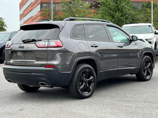 2020 Jeep Cherokee Altitude