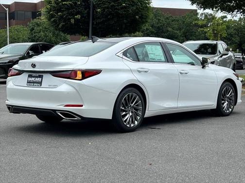 2025 Lexus ES 350 Ultra Luxury