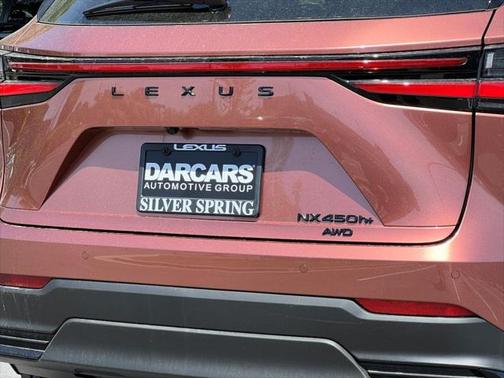 2025 Lexus NX 450h+ Luxury