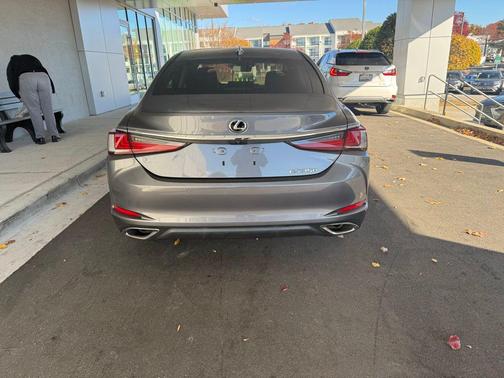 2020 Lexus ES 350 Base