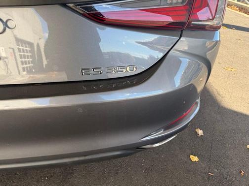 2020 Lexus ES 350 Base